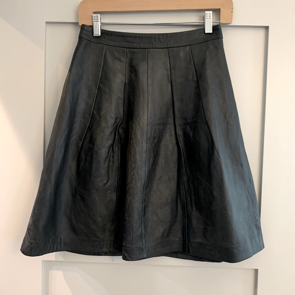 NWT Pleated Halogen Leather Mini Skirt Sz 2